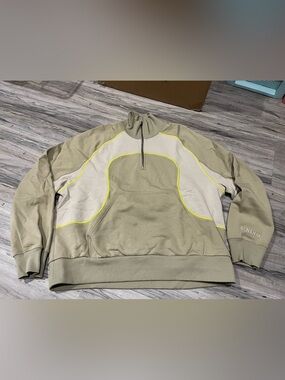 lululemon athletica Men's Zip Pullover in Sage Green with Neon Yellow Trim